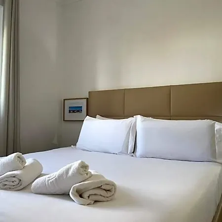 Alexandra Hotel