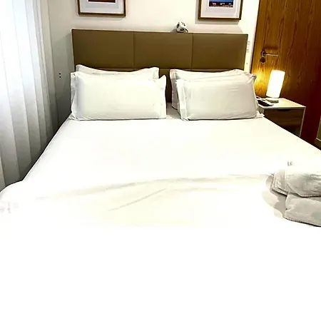 Hotel Alexandra *